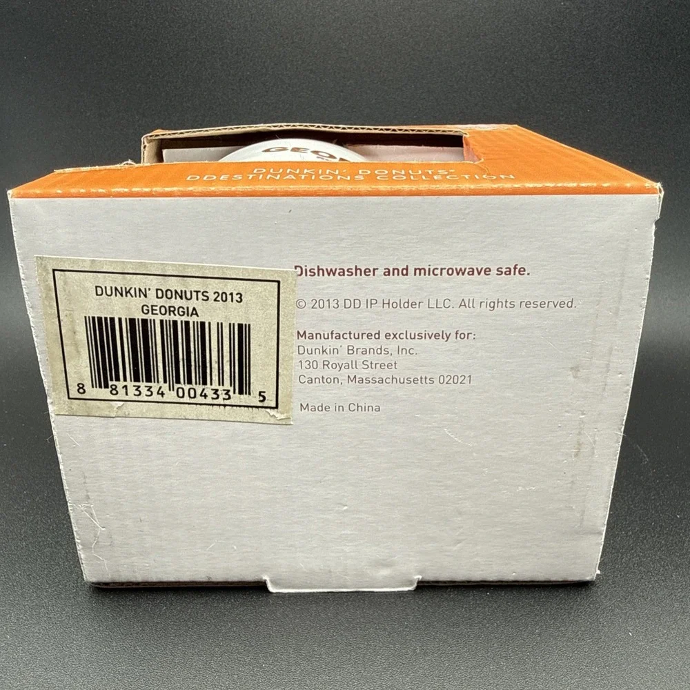 Dunkin' Donuts Georgia Destinations Mug Runs On Dunkin' - 2013 NIB